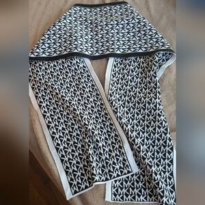 Michael Kors Black and White Logo Scarf XO
